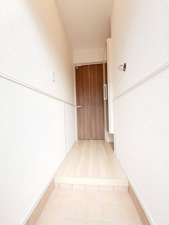 サンリット.FJ 1101の玄関