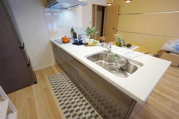 Kanon岩崎105のキッチン