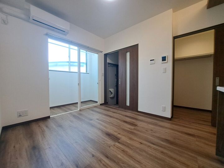 Sentia南吉田105の居間