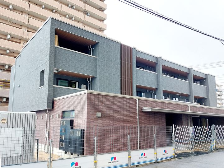 ルポ マノワール306の外観