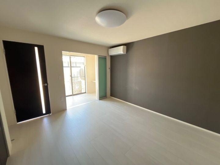 パルティール朝日ヶ丘103の居間