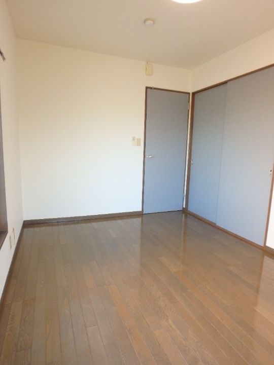 6243−ハイムヤスノの内装