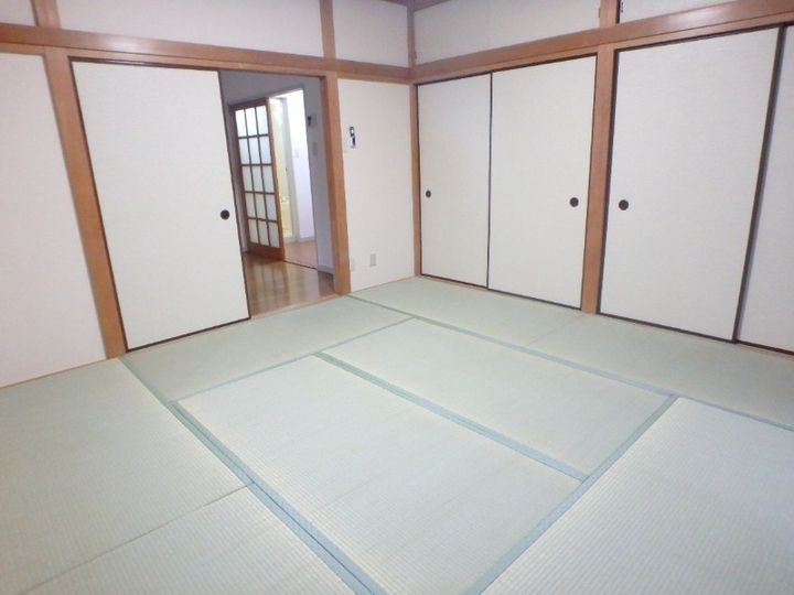 3206−サンシティー上鷺201の内装