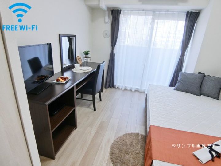 プレサンス栄ライズの居間