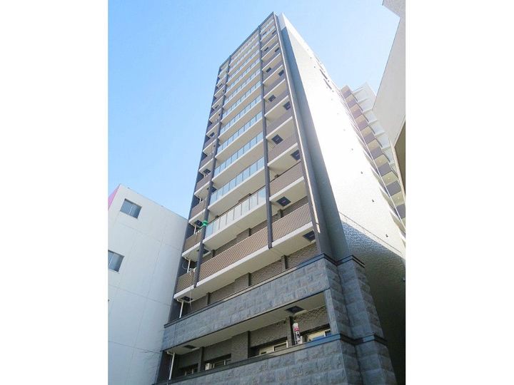 プレサンス鶴舞公園セラヴィの外観