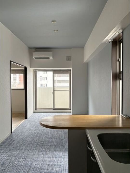 フォレシティ新栄の居間