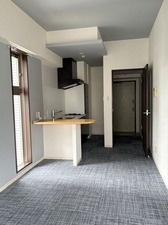 フォレシティ新栄の居間