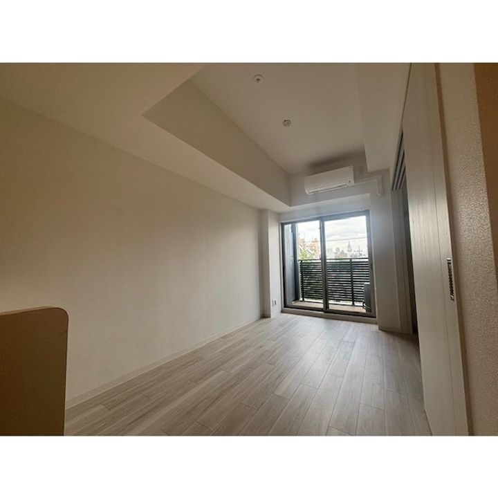 アドバンス名古屋ブランシュの居間