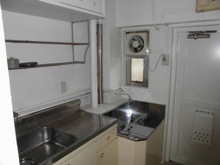 ビレッジハウス山中1号棟0107のキッチン