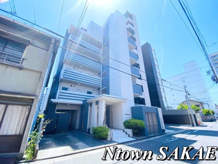 ベルデアスル301の外観