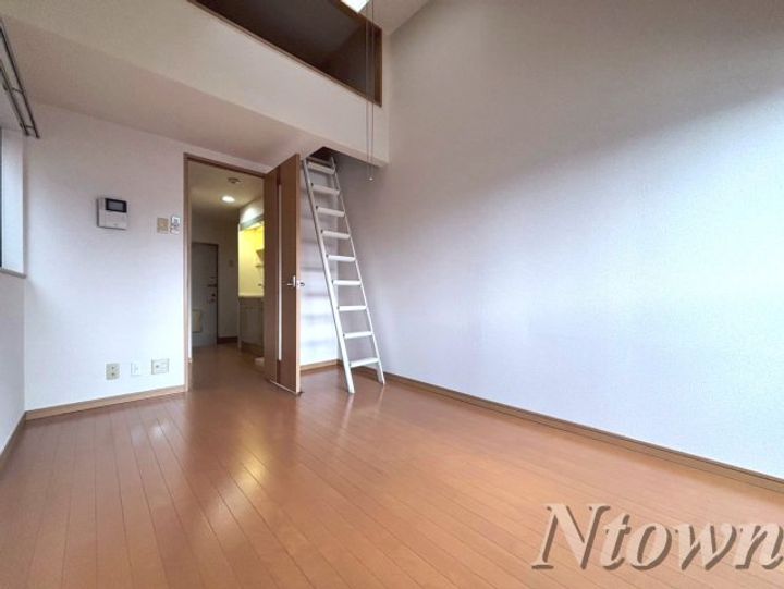 ミューザ松原町の居間