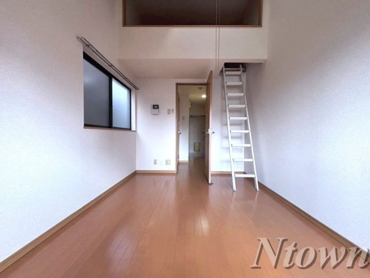 ミューザ松原町の居間