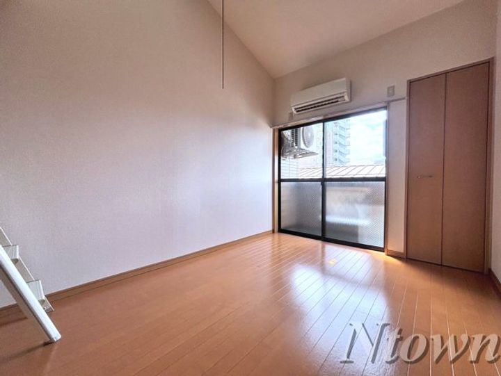 ミューザ松原町の居間