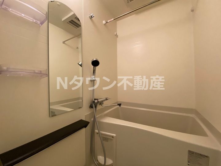 プレサンス久屋大通公園セラフィの風呂