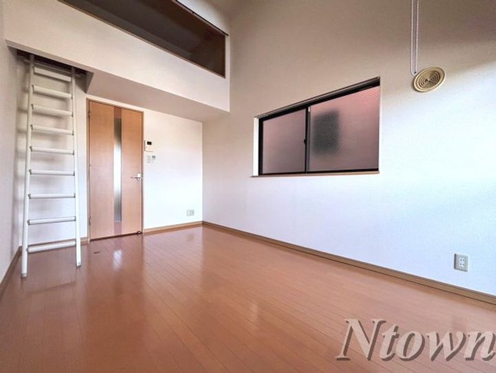 MTコーポの居間