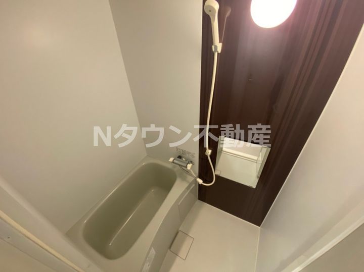 ブランドハウス城西1の風呂