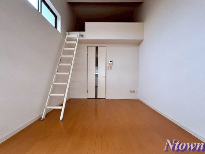 プティ オランジュの内装