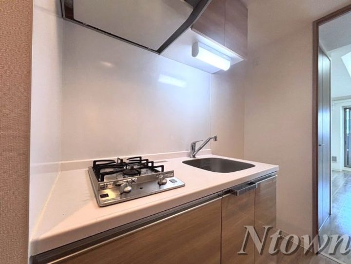 プレサンスジェネ千種内山Ⅱのキッチン