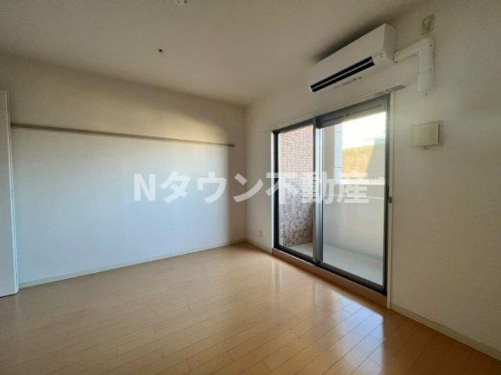 プレサンス金山グリーンパークスの居間