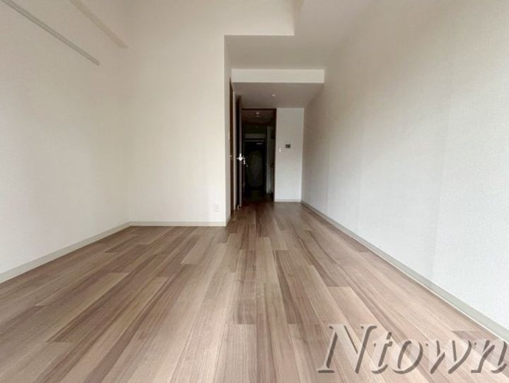 プレサンスジェネ葵の居間