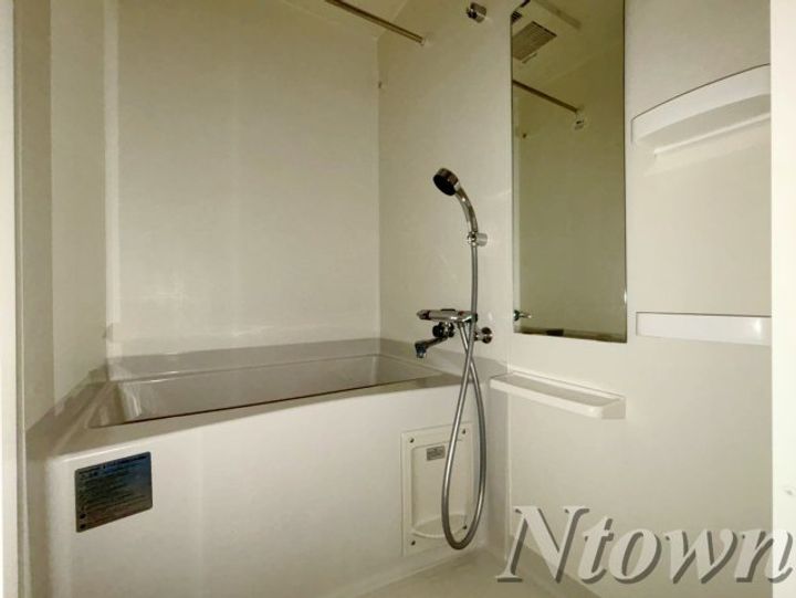 プレサンスジェネ葵の風呂