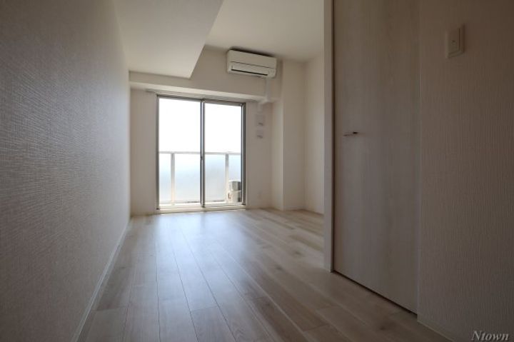 エスリード新栄プライムの居間