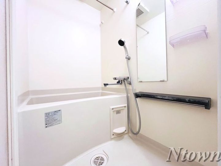 プレサンス丸の内アデルの風呂