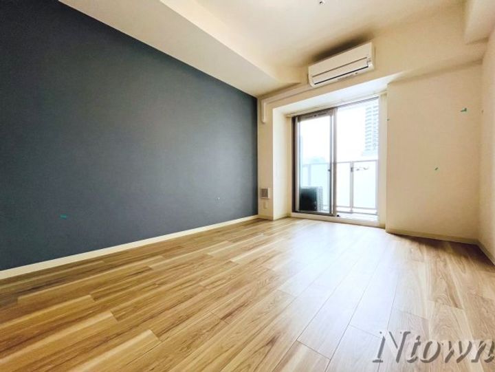 プレサンス丸の内アデルの居間