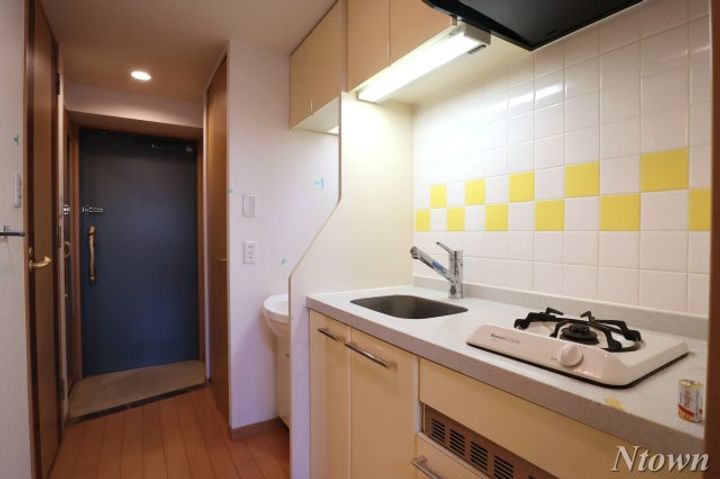 プレサンス鶴舞駅前ブリリアントのキッチン