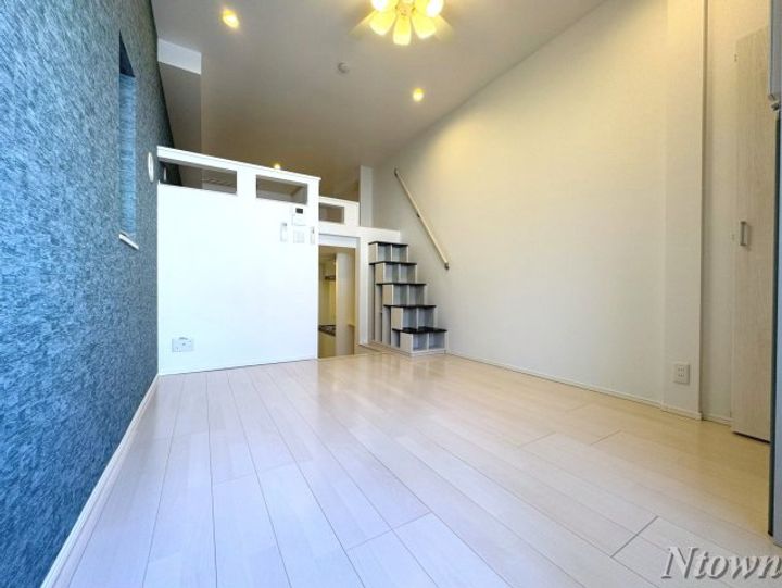 ハーモニーテラス志賀町Ⅵの居間