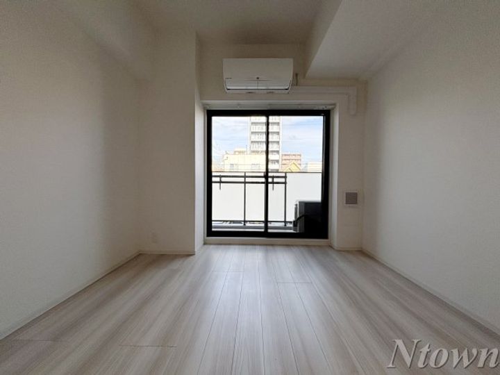 S-RESIDENCE名駅NorthⅡの居間