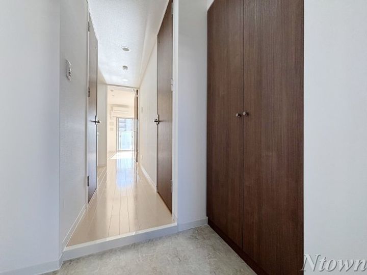 ハーモニーレジデンス名古屋今池の玄関