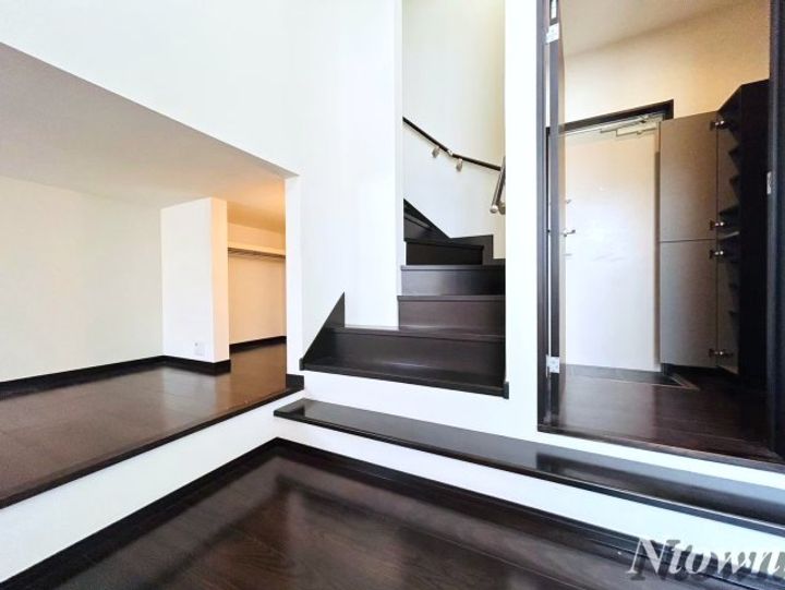 i・Room並木(アイルームナミキ)の居間