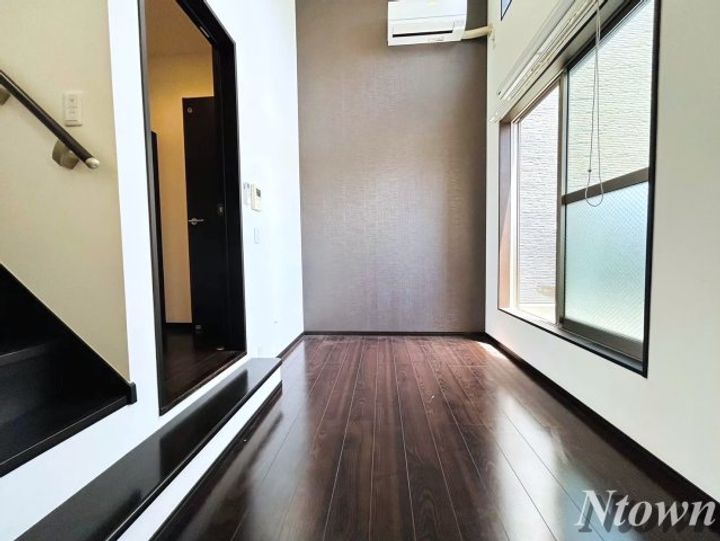 i・Room並木(アイルームナミキ)の居間