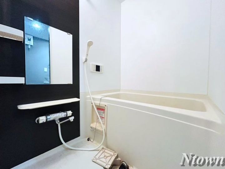 i・Room並木(アイルームナミキ)の風呂