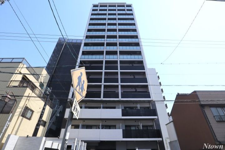 S-RESIDENCE鶴舞IIの外観