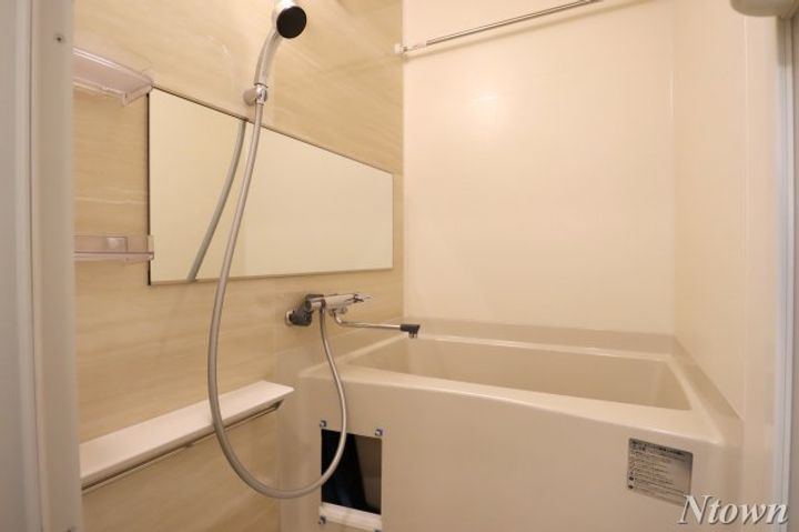 プレサンス東別院セレニスの風呂