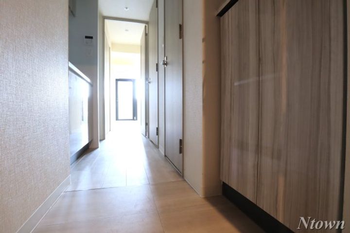 S-RESIDENCE名駅太閤の玄関