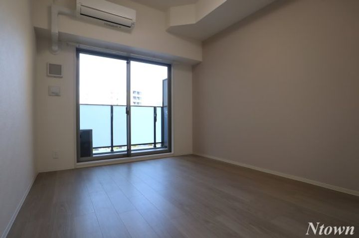 プレサンス新栄アーバンフロー904の居間
