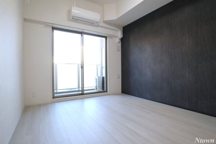 ディアレイシャス名古屋太閤通の居間