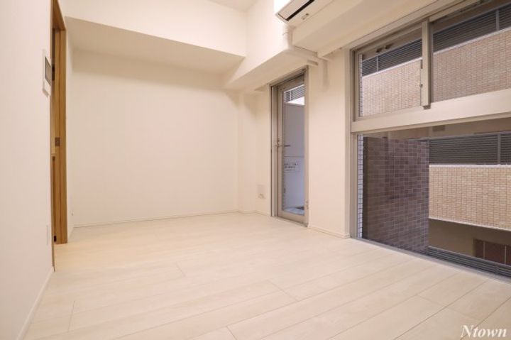 ディアレイシャス丸の内の居間