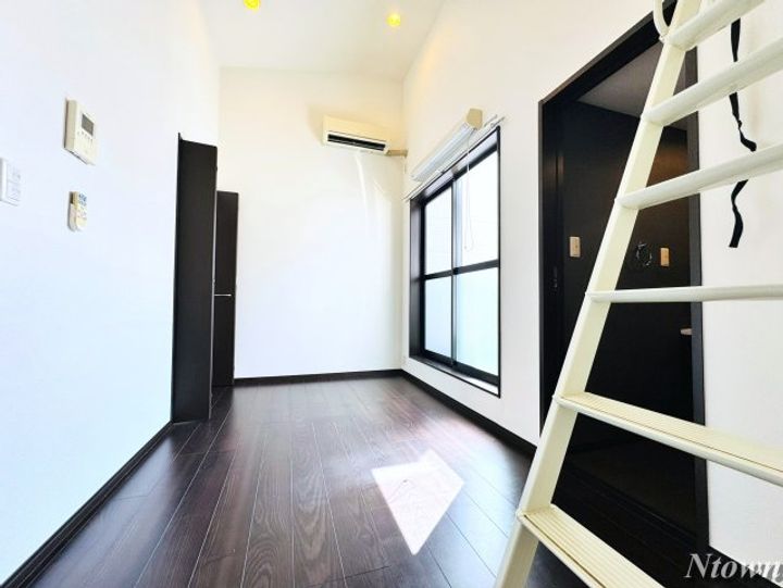 エルフパパ庄内緑地(エルフパパショウナイリョクの居間