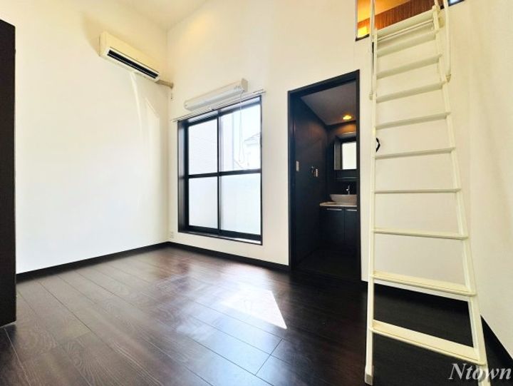 エルフパパ庄内緑地(エルフパパショウナイリョクの居間