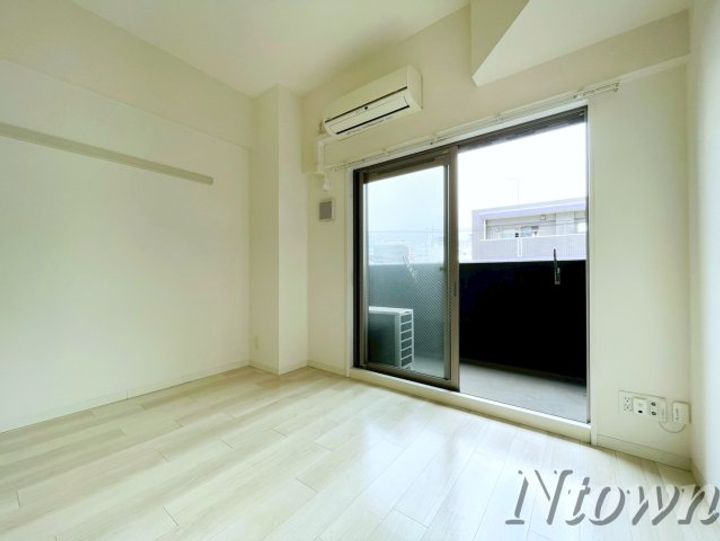 プレサンス大須プライマル1002の居間