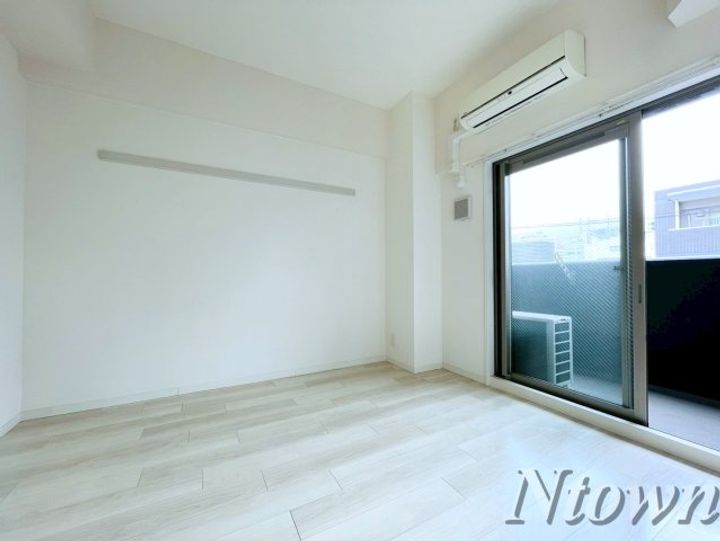 プレサンス大須プライマル1002の居間