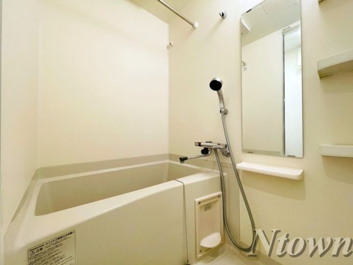 プレサンス大須プライマル1002の風呂