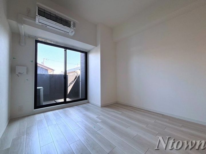 S-RESIDENCE豊国通の居間