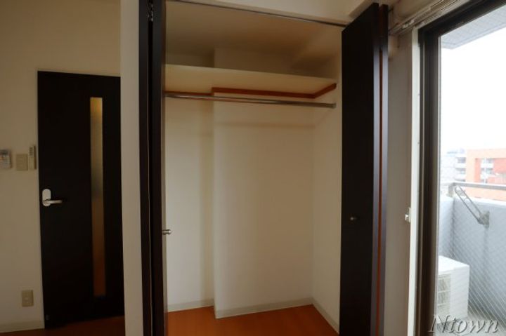 レジデンス名古屋千代田804の内装