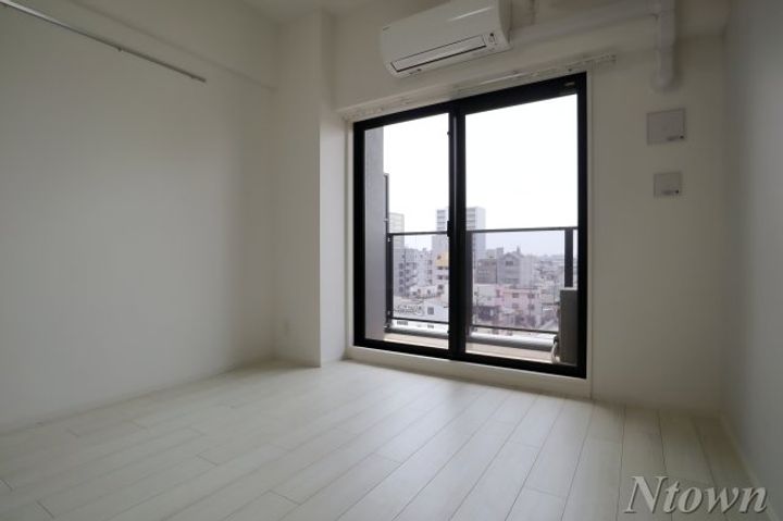 メイクスアート太閤通の居間