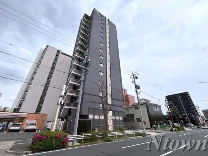 エステムプラザ名古屋UXの外観